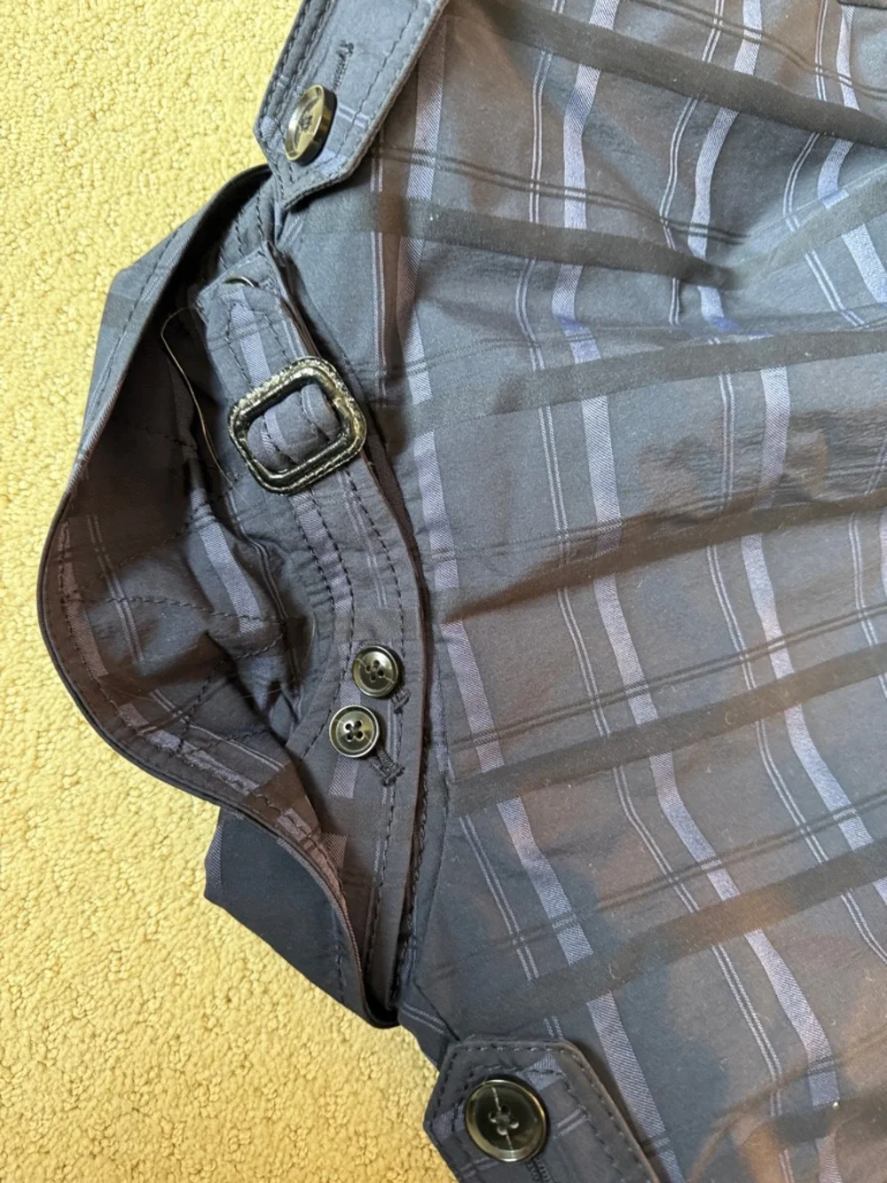Banana Republic Double-Breasted navy Plaid Trench Coat . Beautifully detailed. - Picture 8 of 8